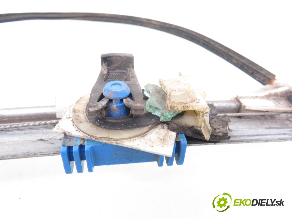 RENAULT LAGUNA II Grandtour (KG0/1_) KOMBI 2001 89,00 1.8 16V - F4P 770 1783,00 Mechanizmus okien