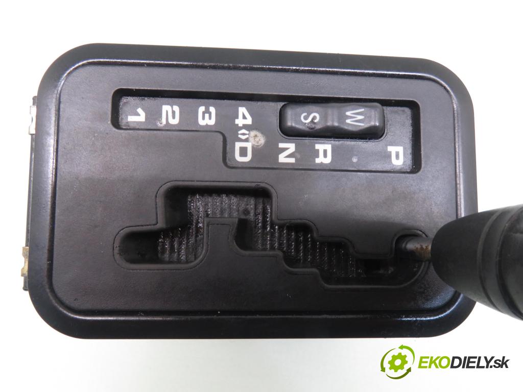 MERCEDES-BENZ KLASA E T-Model (S210) KOMBI 1997 110,00 E 230 T (210.237) - M 111.970 2295,00 ZVEDÁK: A1402670837 ; A1402770298