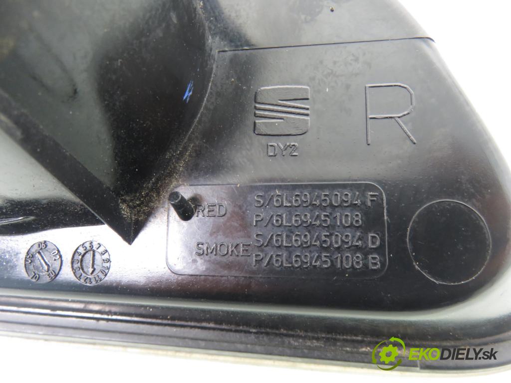 SEAT IBIZA III (6L1) HB 2004 47,00 1.9 SDI - ASY 1896,00 Svetlo pravé zadné kufor 6L6945094F ; 6L6945108 ; 6L6945094D