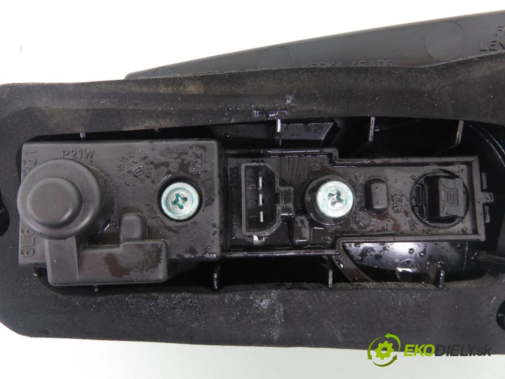 SEAT IBIZA III (6L1) HB 2004 47,00 1.9 SDI - ASY 1896,00 Svetlo ľavé zadné kufor S6L6945093F ; S6L6945093D