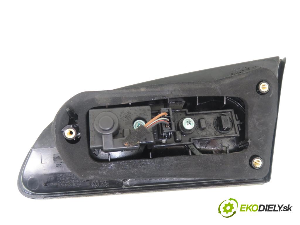 SEAT IBIZA III (6L1) HB 2004 47,00 1.9 SDI - ASY 1896,00 Svetlo ľavé zadné kufor S6L6945093F ; S6L6945093D