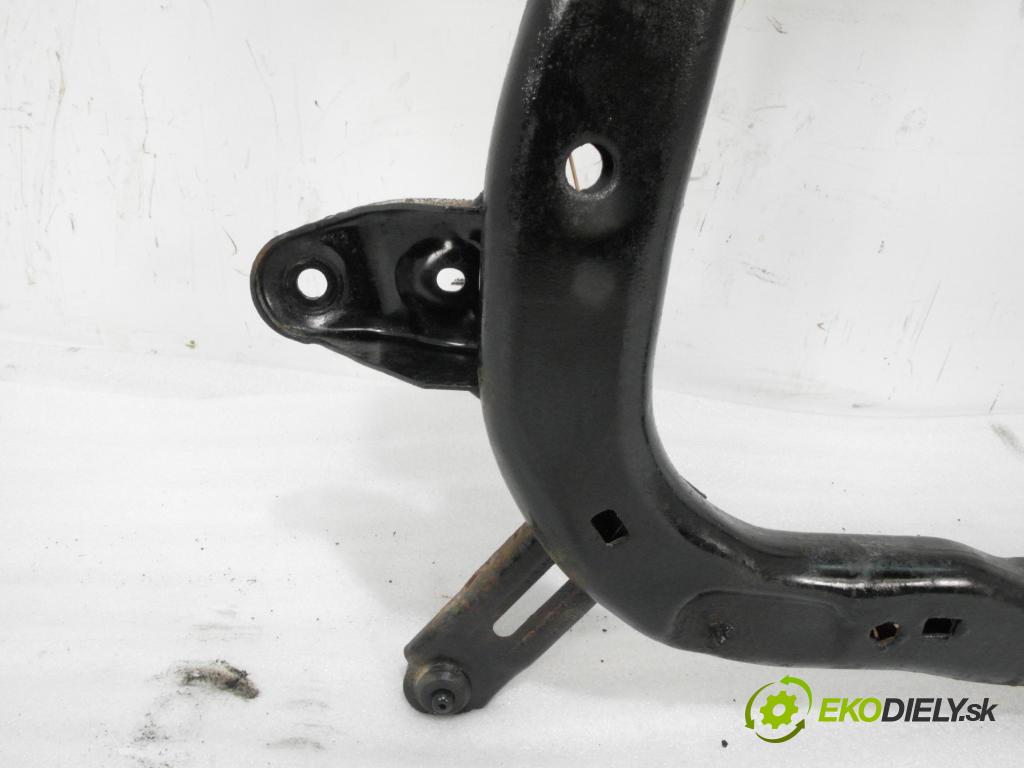 OPEL CORSA C (X01) HB 2004 55,00 1.2 16V 75 - Z 12 XE 1199,00 predný