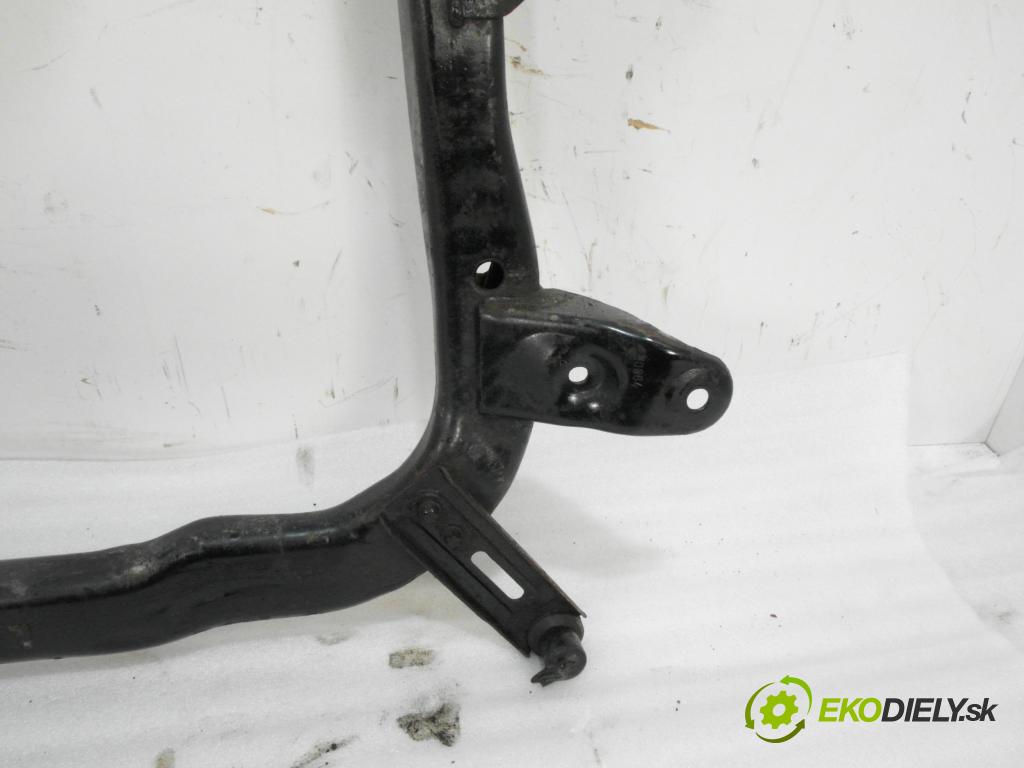 OPEL CORSA C (X01) HB 2004 55,00 1.2 16V 75 - Z 12 XE 1199,00 predný