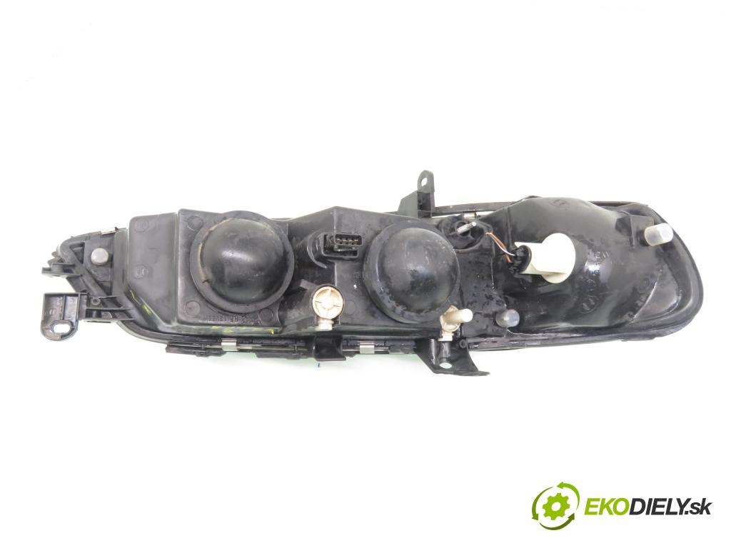 OPEL VECTRA B liftback (J96) SEDAN 1999 74,00 2.0 DTI 16V - X 20 DTH 1995,00 Svetlo LP