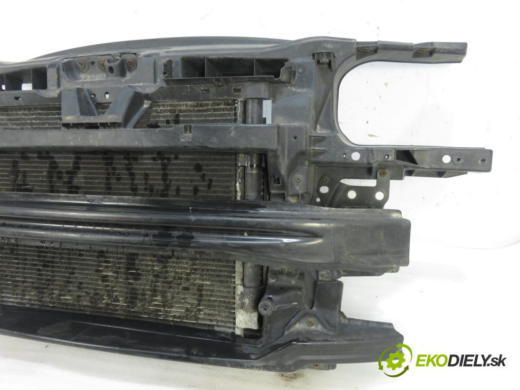 VW TOURAN (1T1, 1T2) MINIVAN 2003 74,00 1.9 TDI PD 100 - AVQ 1896,00 Držiak predný 1T0805303A ; 1K0121253H
