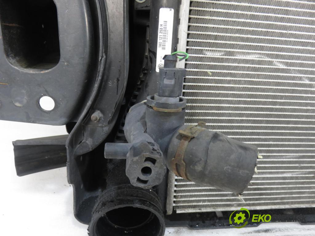 VW TOURAN (1T1, 1T2) MINIVAN 2003 74,00 1.9 TDI PD 100 - AVQ 1896,00 Držiak predný 1T0805303A ; 1K0121253H