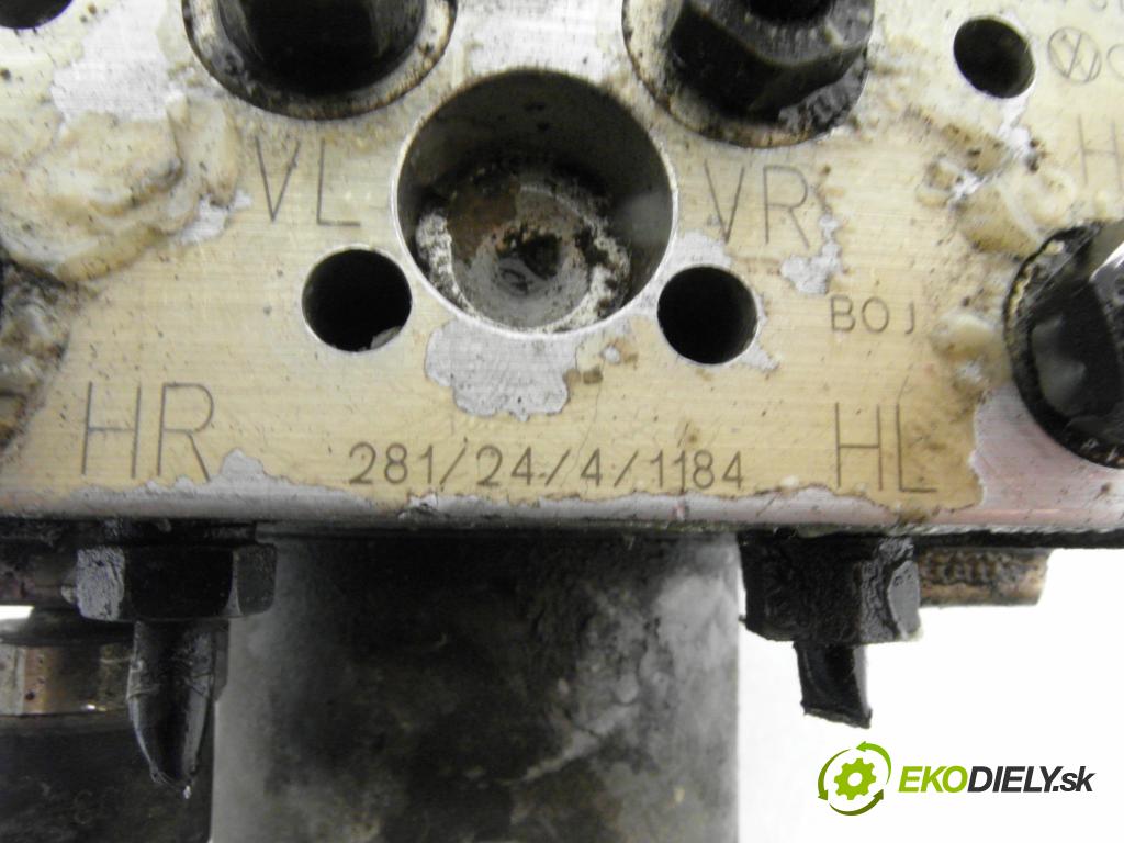 VW PASSAT B5.5 Variant (3B6) KOMBI 2002 85,00 2 - AZM 1984,00 Pumpa ABS 0265950055 ; 4B0614517G ; 0265225124 (Pumpa ABS)