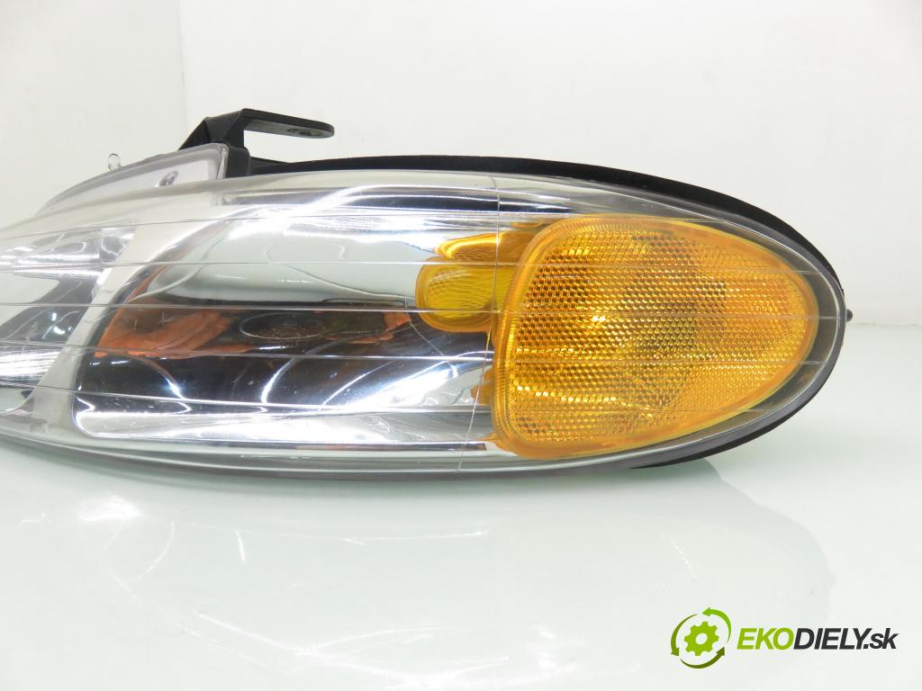 CHRYSLER VOYAGER / GRAND VOYAGER III (GS) MINIVAN 2000 85,00 2.5 TD - ENC 2499,00 Svetlo LP