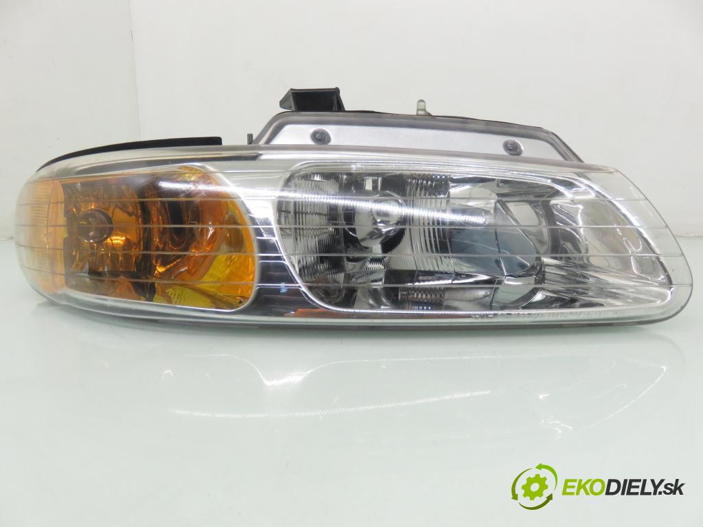 CHRYSLER VOYAGER / GRAND VOYAGER III (GS) MINIVAN 2000 85,00 2.5 TD - ENC 2499,00 Svetlo PP