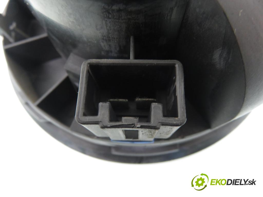 FORD MONDEO IV (BA7) LIFTBACK 2008 92,00 1.8 TDCi - QYBA 1753,00 Ventilátor vetráku 7G9T18456CA