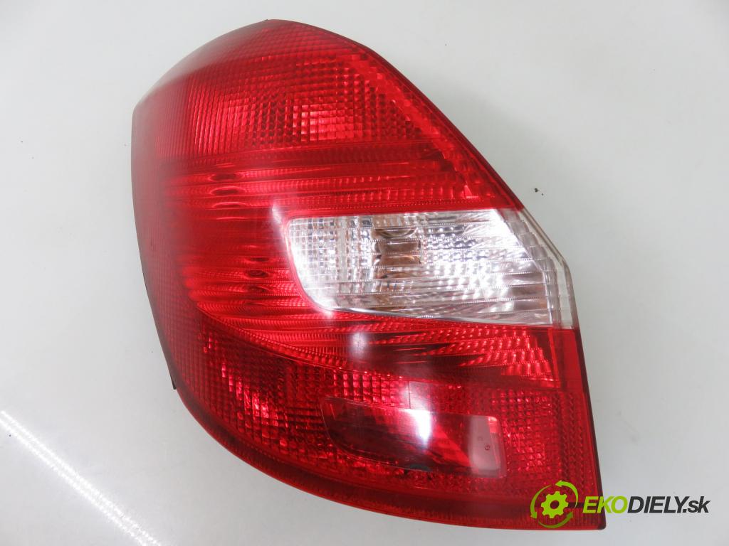 SKODA FABIA II (542) HB 2007 51,00 1.4 TDI - BNM 1422,00 světlo levé zadní ZSB5J6945095 ; 5J6945111
