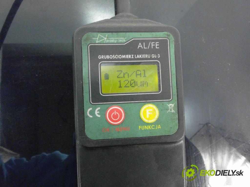 AUDI A4 (8E2, B6) SEDAN 2002 96,00 2.0 20V 130 - ALT 1984,00 Kapota  (Kapota)