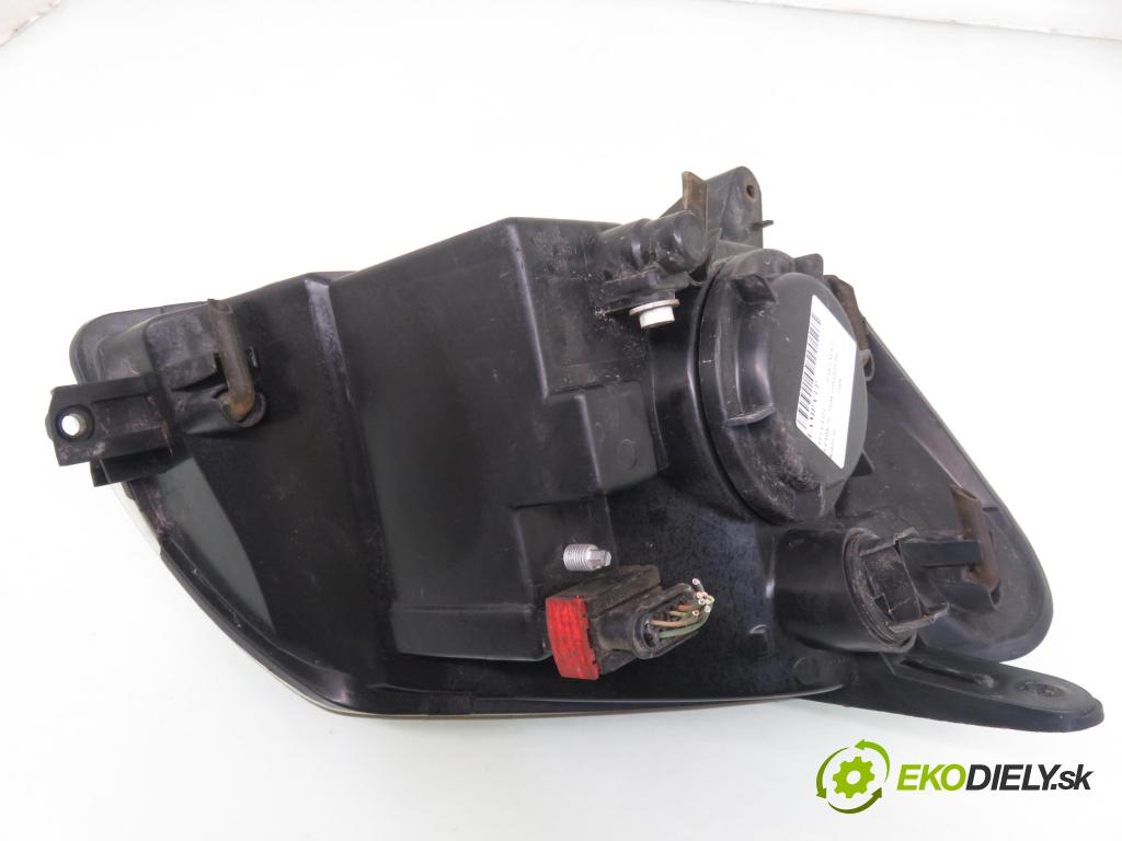PEUGEOT PARTNER Skrzynia (5_, G_) FURGON 2008 55,00 1.6 HDi 75 - 9HW (DV6BTED4) 1560,00 Svetlo LP