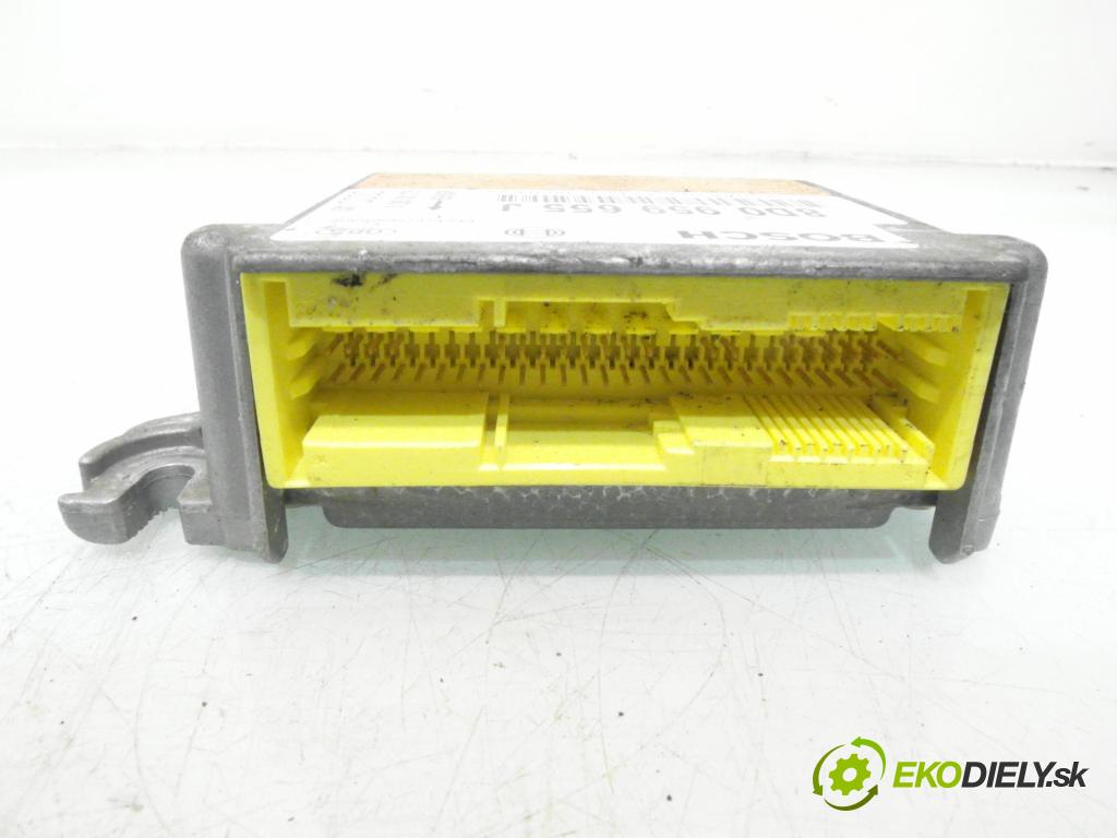 AUDI A4 Avant (8D5, B5) KOMBI 2000 85,00 1.9 TDI - AJM 1896,00 MODUL air BAG 8D0959655J ; 0285001276