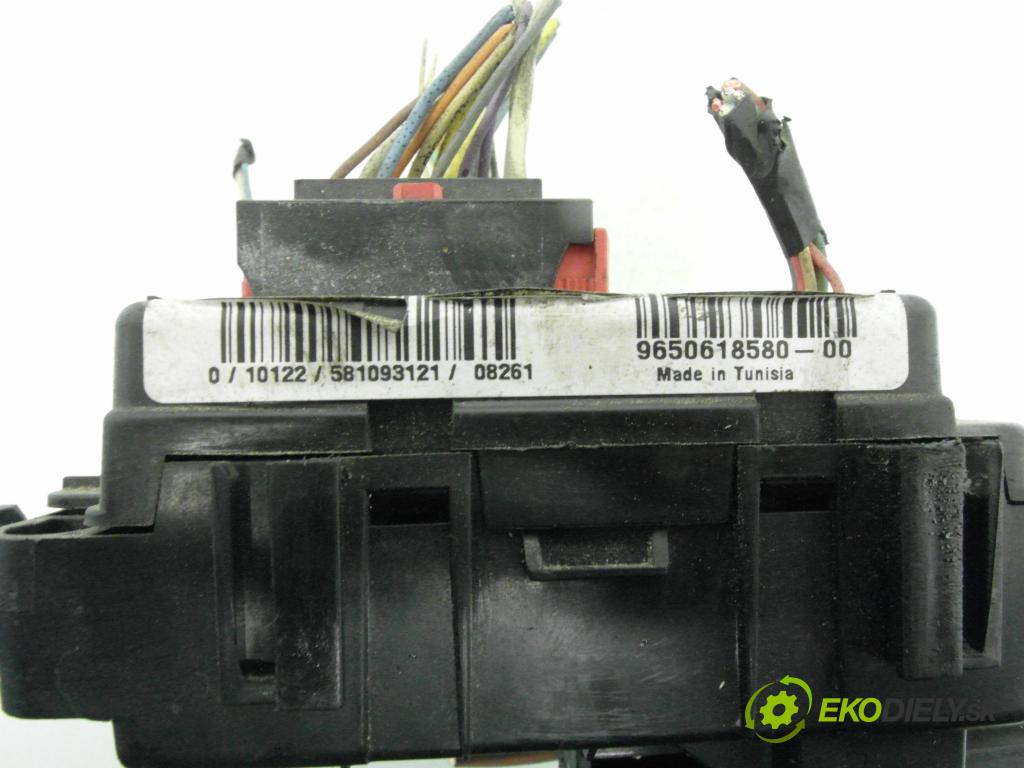 PEUGEOT PARTNER Skrzynia (5_, G_) FURGON 2008 55,00 1.6 HDi 75 - 9HW (DV6BTED4) 1560,00 MODUL BSM U118470002J ; 965061858000