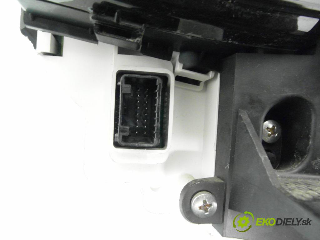 TOYOTA YARIS (_P9_) HB 2007 51,00 1.0 VVT-i (KSP90_) - 1KR-FE 998,00 Prístrojovka elektrický 838000D660D ; MB4573003175