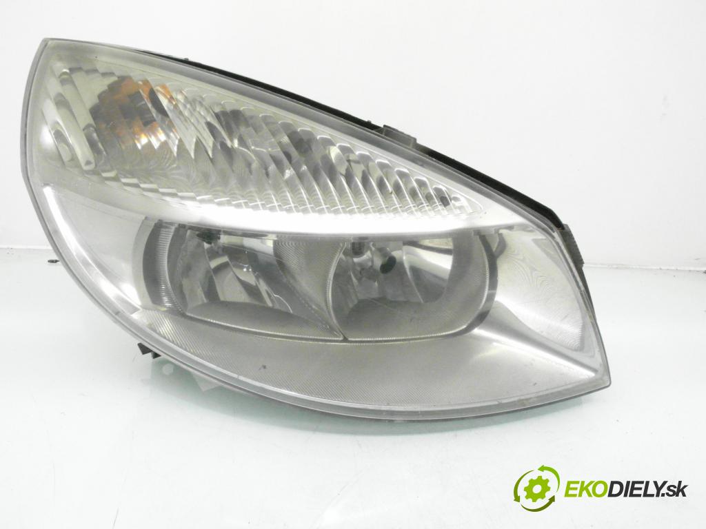 RENAULT SCENIC II (JM0/1_) MINIVAN 2005 88,00 1.9 DCI - F9Q 812 1870,00 Svetlo PP 15810400RE
