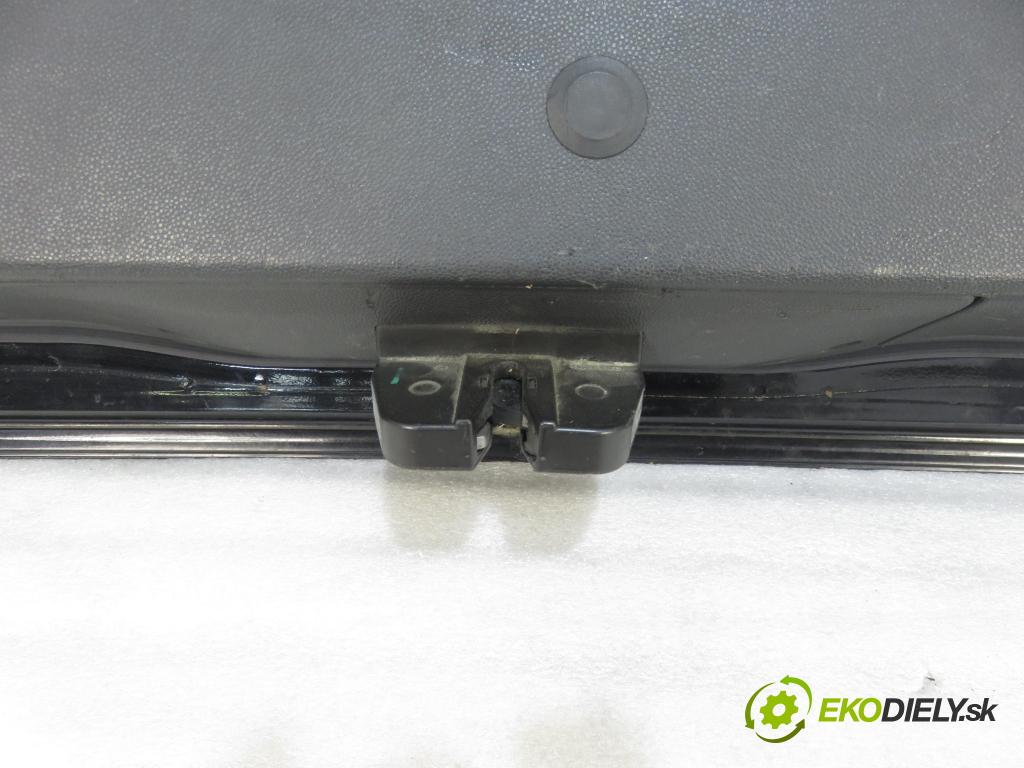 OPEL ZAFIRA B (A05) MINIVAN 2007 88,00 1.9 CDTI 8V 120 - Z 19 DT 1910,00 kapota kufor VAN