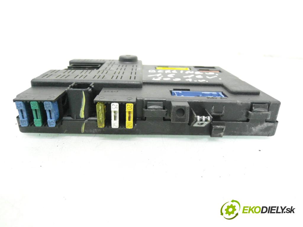 PEUGEOT PARTNER Combispace (5F) KOMBIVAN 2002 55,00 1.4 1360,00 MODUL BSI 73006212
