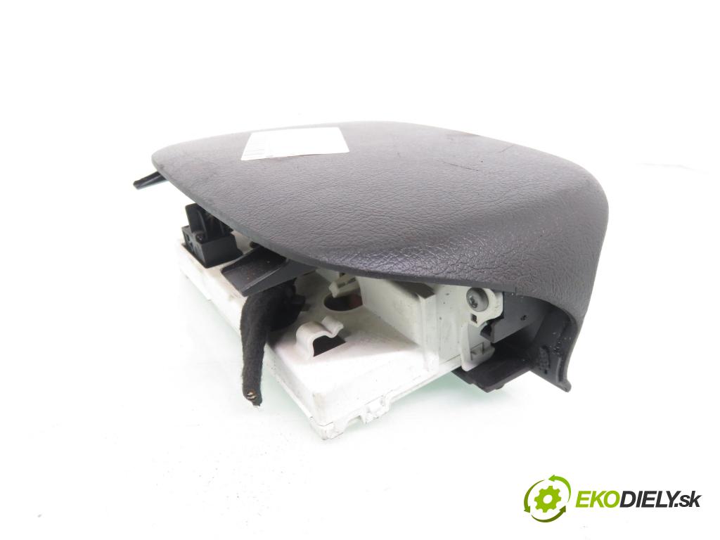 PEUGEOT 307 SW (3H) KOMBI 2003 80,00 1.6 BioFlex - NFU (TU5JP4) 1587,00 ZOBRAZIT: 9650243077 ; 216543011