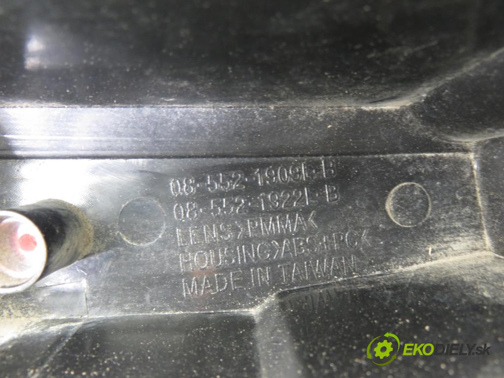PEUGEOT PARTNER Skrzynia (5_, G_) FURGON 2008 55,00 1.6 HDi 75 - 9HW (DV6BTED4) 1560,00 světlo pravé zadní 085521909 ; 085521922