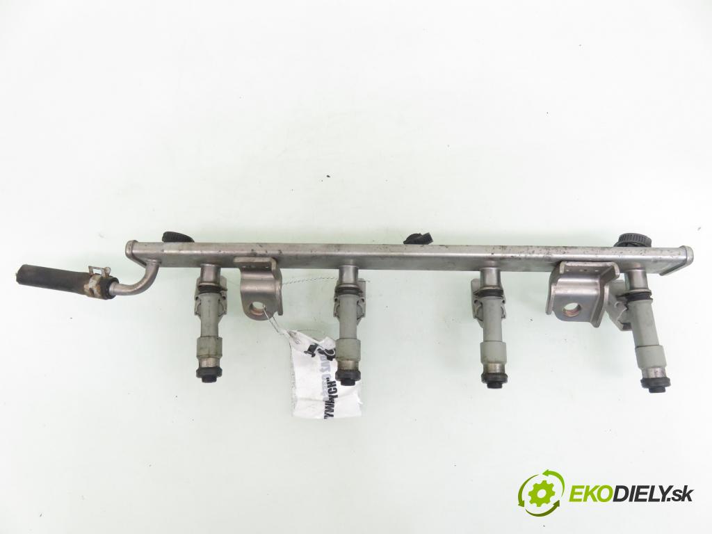 SUZUKI SWIFT III (MZ, EZ) HB 2008 67,00 1.3 91 - M13A 1328,00 lišta vstřikovací 2975000540 (Vstřikovací lišta)