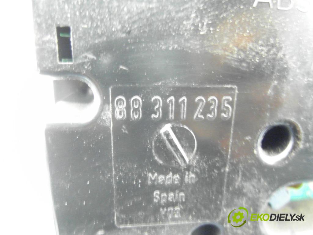 SEAT INCA (6K9) FURGON 2002 47,00 1.9 SDI - AEY 1896,00 prístrojovka elektrický 88311235