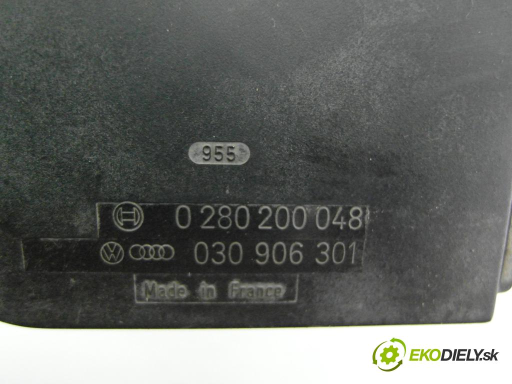VW GOLF II (19E, 1G1) HB 1991 40,00 1.3 Cat 1272,00 váha vzduchu vzduchu 0280200048 ; 030906301