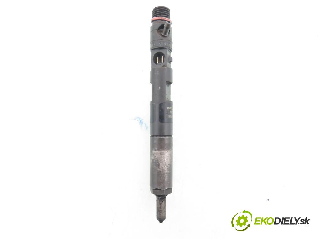 RENAULT CLIO II (BB_, CB_) HB 2002 48,00 1.5 dCi 65 - K9K 704 1461,00 vstrekovač 8200567290 ; 8200049873 ; EJBR04001D (Vstrekovač paliva)