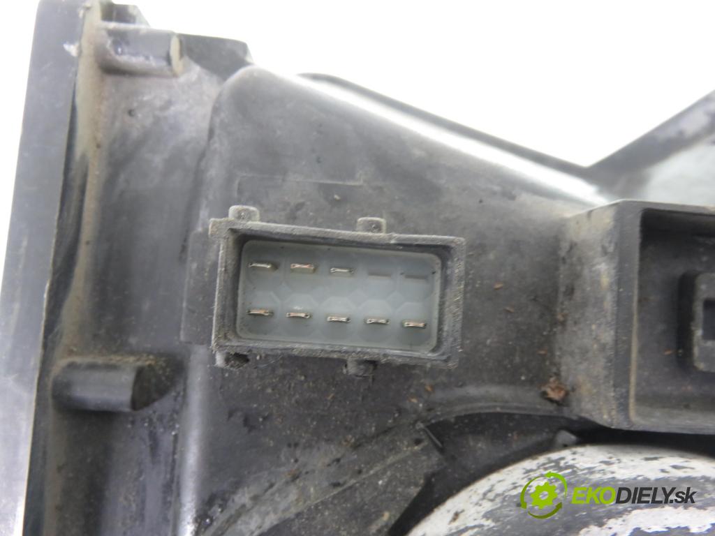 OPEL MERIVA A nadwozie wielkoprzestrzenne (MPV) (X03) MINIVAN 2003 74,00 1.6 16V - Z 16 XE 1598,00 Svetlo PP 93321053 ; 89308560