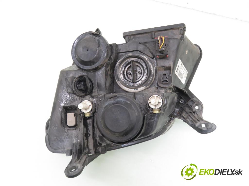 OPEL MERIVA A nadwozie wielkoprzestrzenne (MPV) (X03) MINIVAN 2003 74,00 1.6 16V - Z 16 XE 1598,00 Svetlo PP 93321053 ; 89308560