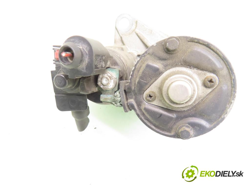 SKODA FABIA I SEDAN (6Y3) SEDAN 2005 47,00 1.2 - AZQ 1198,00 Štartér 0001120406 ; 02T911023R (Štartér)
