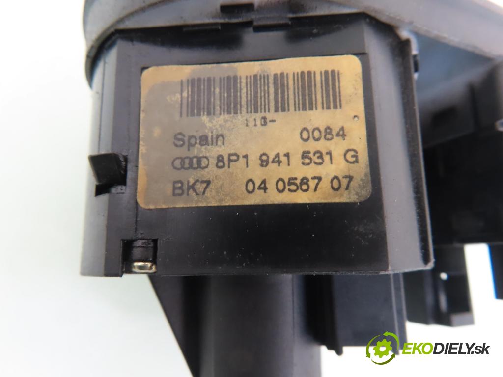 AUDI A3 (8P1) HB 2004 103,00 2.0 TDI PD 16V 140 1968,00 prepínač svetlá 8P1941531G ; 8P1919094 ; 04056707