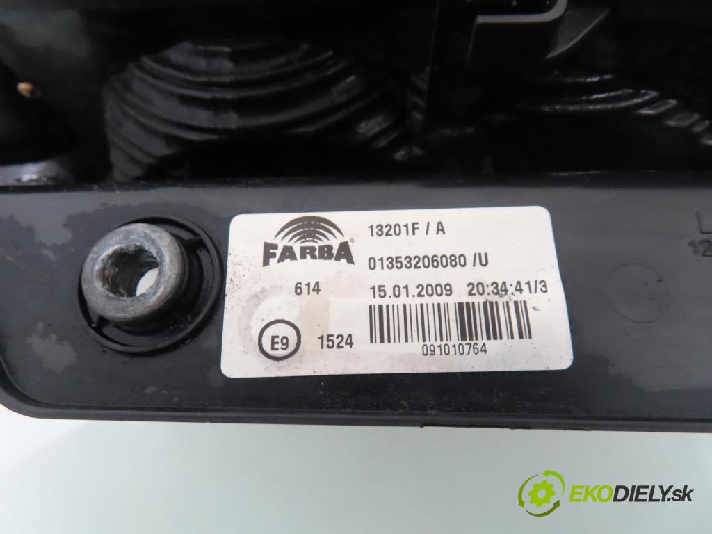 FIAT FIORINO nadwozie zamknięte / kombi (225_) FURGON 2009 70,00 1.3 D Multijet - 199 B1.000 1248,00 Svetlo ľavé zadné 01353206080