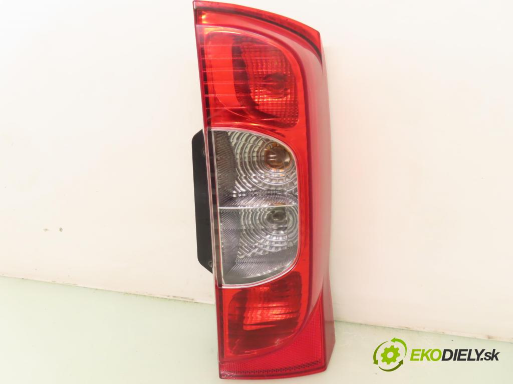 FIAT FIORINO nadwozie zamknięte / kombi (225_) FURGON 2009 70,00 1.3 D Multijet - 199 B1.000 1248,00 Svetlo pravé zadné 01353205080