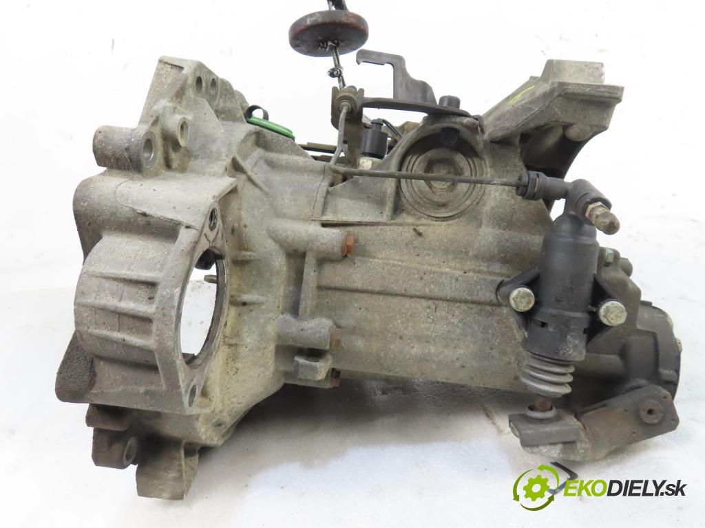 VW GOLF IV (1J1) HB 2003 55,00 1.4 16V - AHW 1390,00 Prevodovka MANUALNA DUW