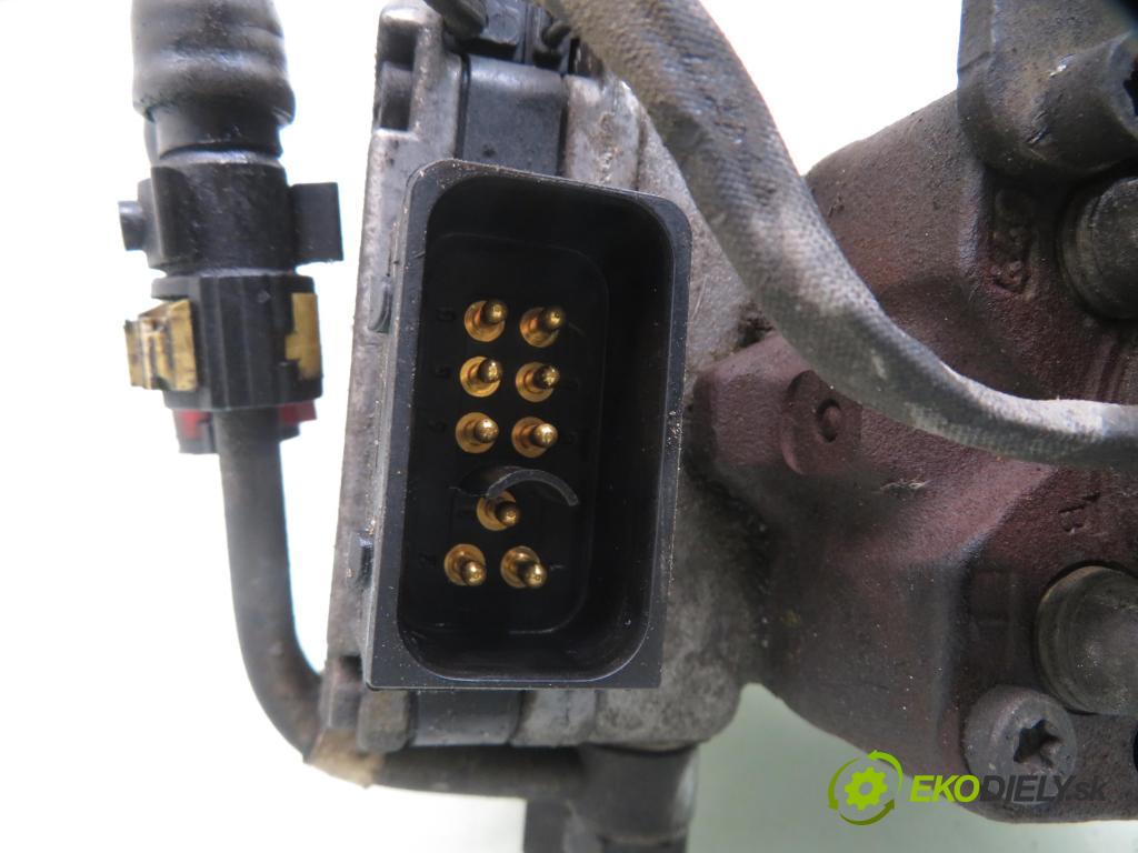 FORD FOCUS (DAW, DBW) HB 1999 66,00 1.8 TDDi 90 - C9DA 1753,00 Pumpa vstrekovacia 0470004002 ; XS4Q9A543NG (Vstrekovacie čerpadlo)