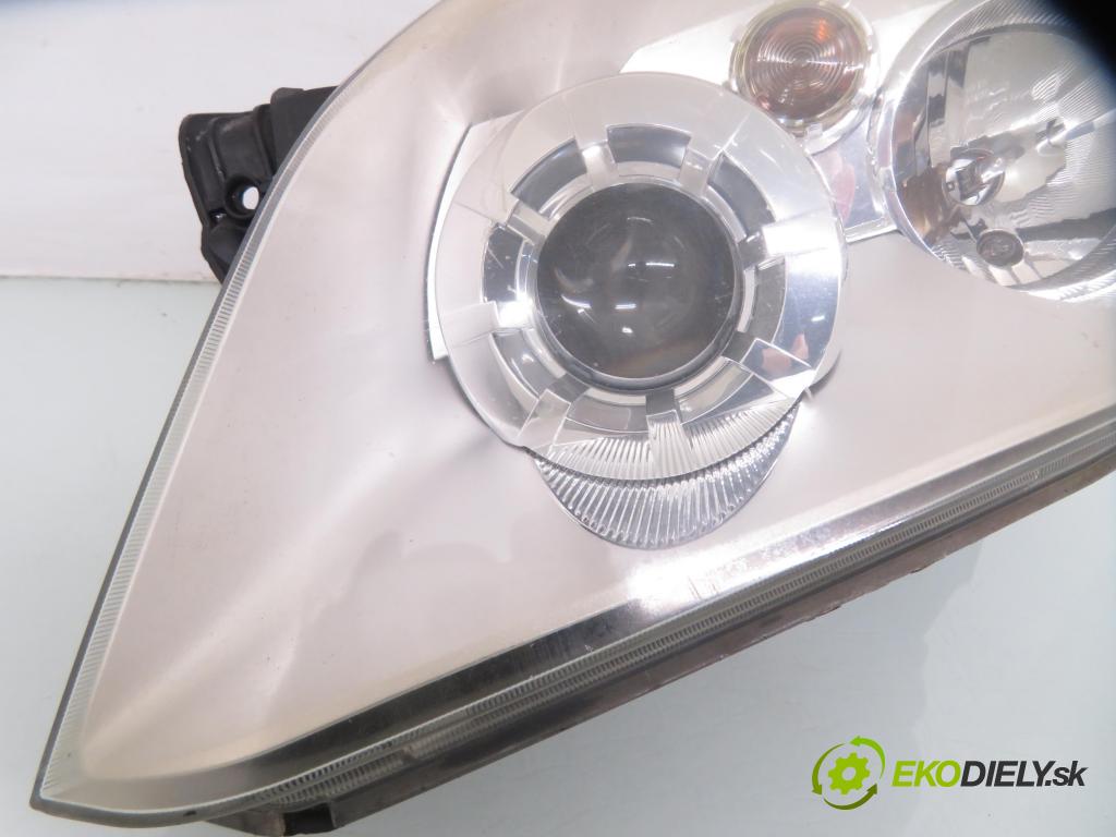 OPEL TIGRA TwinTop (X04) CABRIO 2005 66,00 1.4 - Z 14 XEP 1364,00 Svetlo LP 93162203