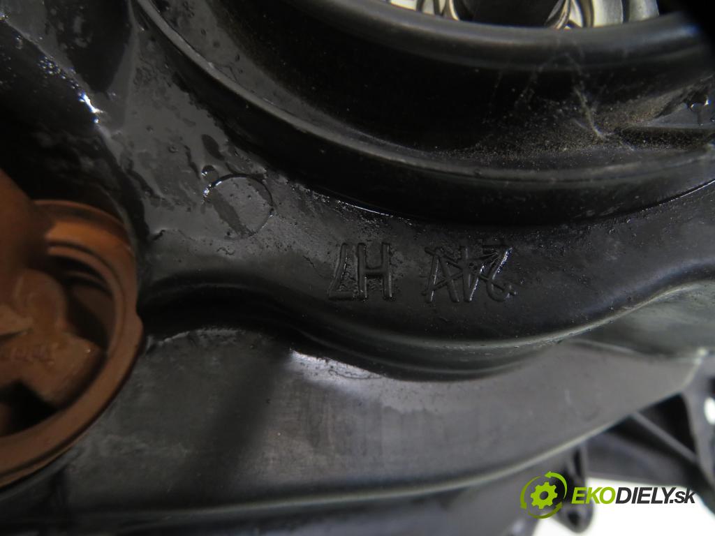 OPEL TIGRA TwinTop (X04) CABRIO 2005 66,00 1.4 - Z 14 XEP 1364,00 Svetlo PP 93162204