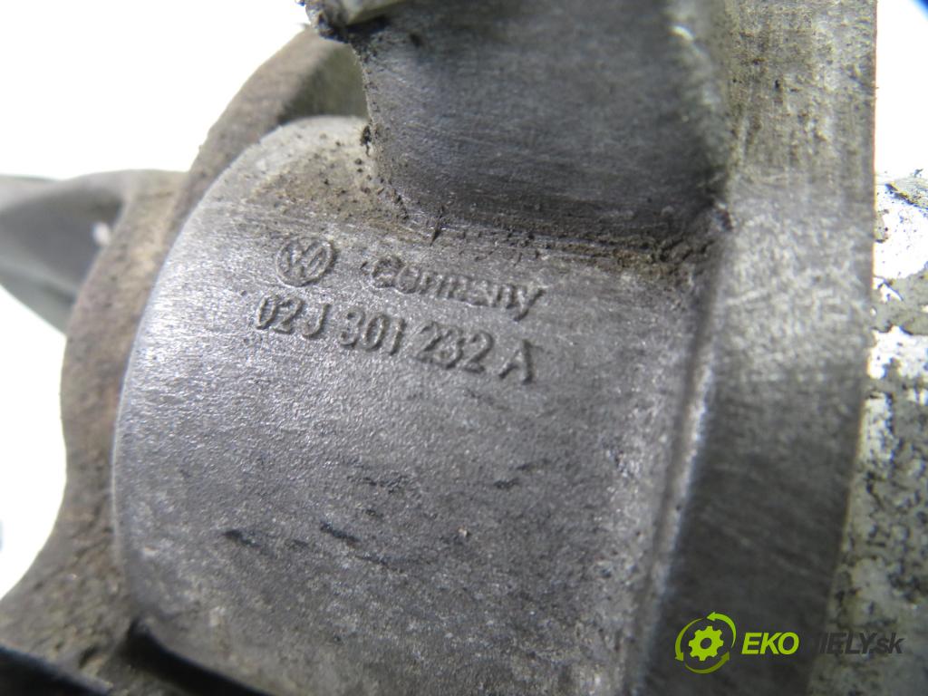 SEAT IBIZA II (6K1) HB 2000 81,00 1.9 TDI - AFN 1896,00 Kulisa prevodovky 02J301232A ; 1J0711051D
