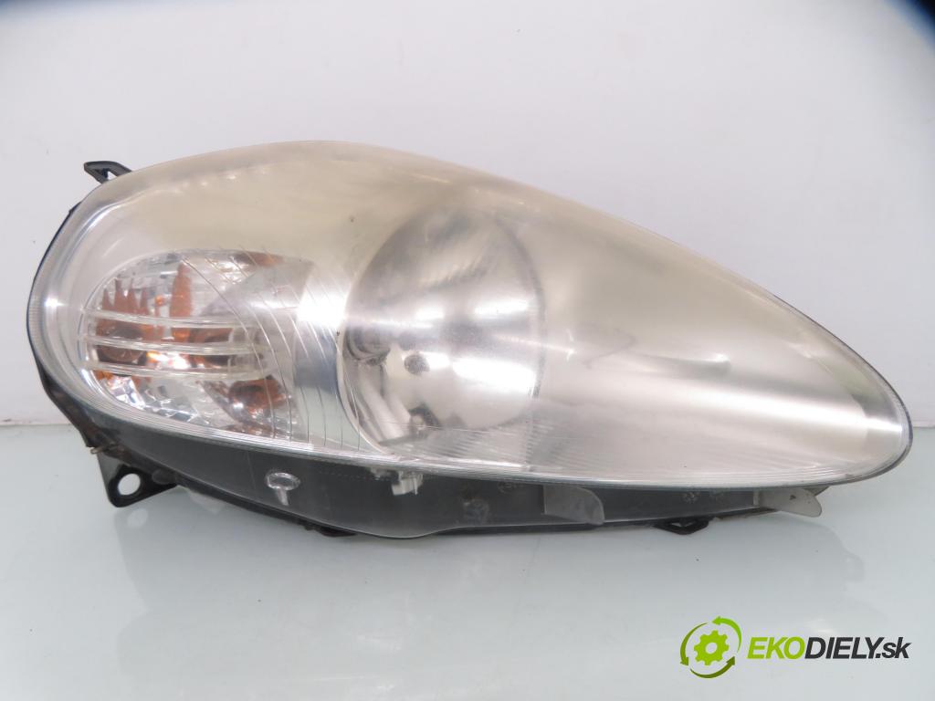 FIAT GRANDE PUNTO (199_) HB 2006 55,00 1.3 D Multijet 75 - 199 A2.000 1248,00 Svetlo PP 89101388DX