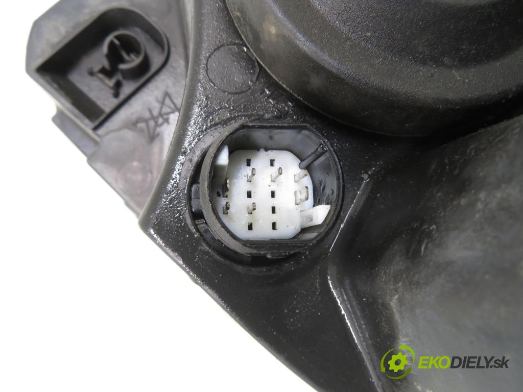 FIAT GRANDE PUNTO (199_) HB 2006 55,00 1.3 D Multijet 75 - 199 A2.000 1248,00 Svetlo PP 89101388DX