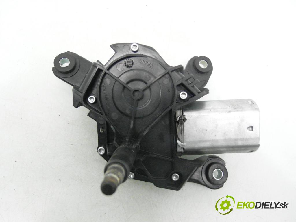 TOYOTA YARIS (_P1_) HB 2005 64,00 1.3 VVTi 87 - 2SZ-FE 1298,00 Motorček stierače zadné 53014212 ; 851300D010