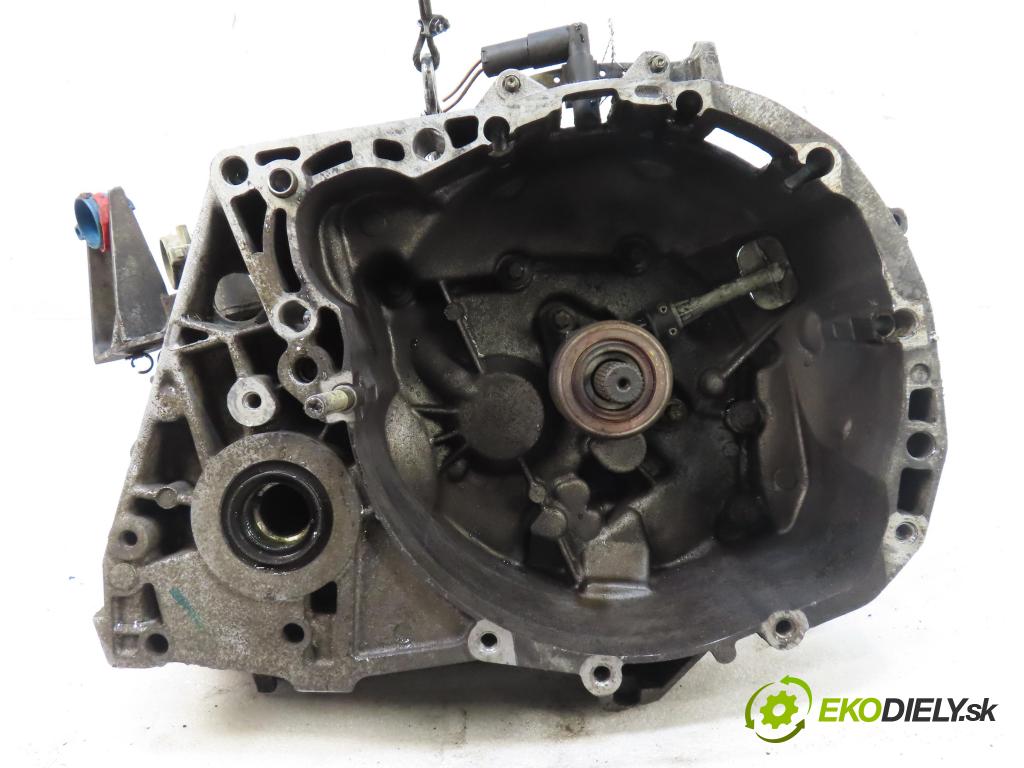 RENAULT MEGANE II (BM0/1_, CM0/1_) HB 2004 72,00 1.4 16V (BM0B, CM0B) - K4J 730 1390,00 převodovka MANUALNA JH3105