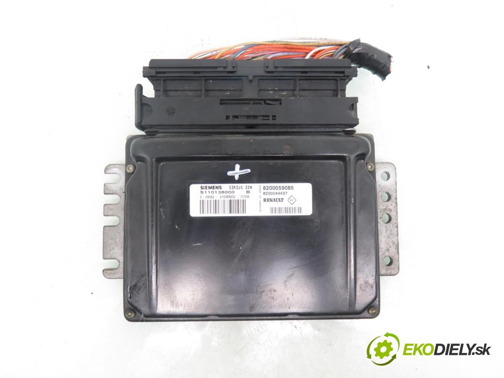 RENAULT CLIO II (BB_, CB_) HB 2002 72,00 1.4 16V (B/CB0P) - K4J 710 1390,00 řídící jednotka motora 8200059086 ; S110138000 ; 8200044437