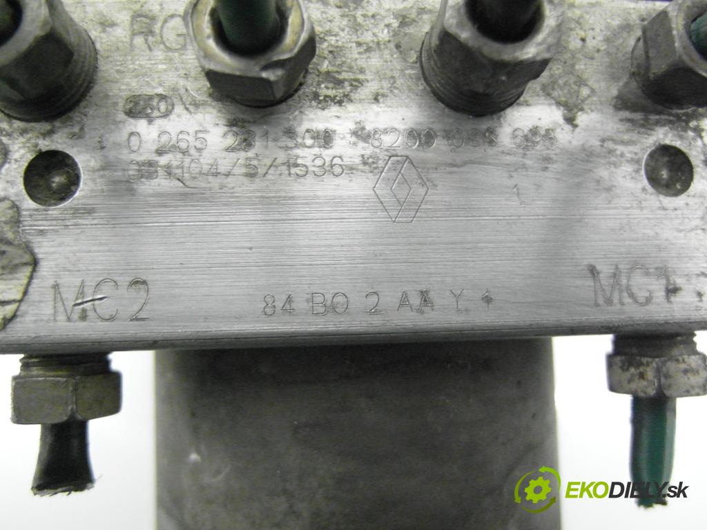 RENAULT MEGANE II (BM0/1_, CM0/1_) HB 2004 72,00 1.4 16V (BM0B, CM0B) - K4J 730 1390,00 pumpa ABS 0265281300 ; 8200088695 ; 84BO2AAY (Pumpa ABS)