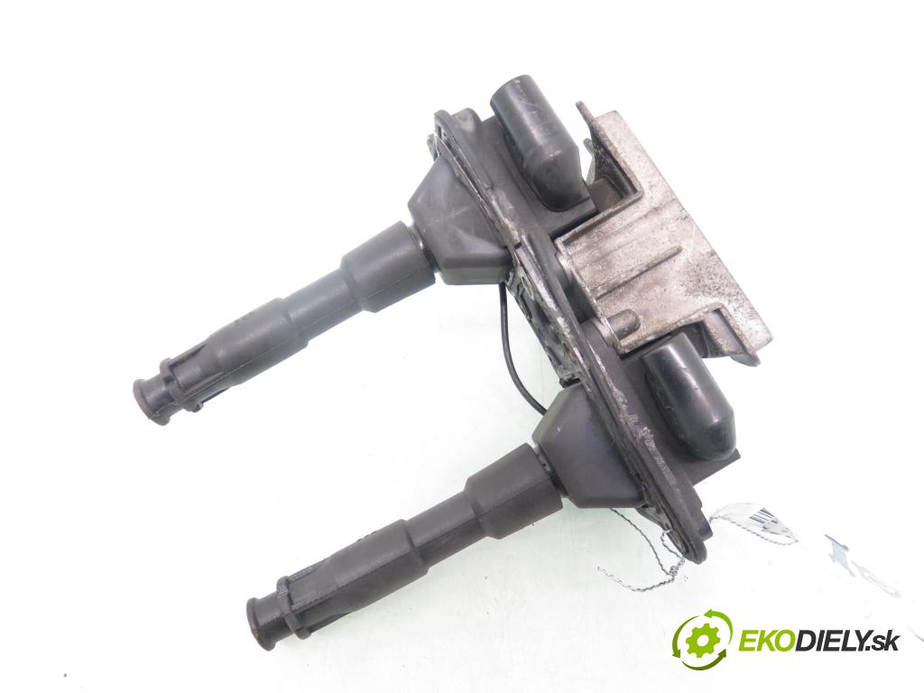 AUDI A4 (8D2, B5) SEDAN 1999 92,00 1.8 - ADR 1781,00 Cievka zapaľovacia 0221603003