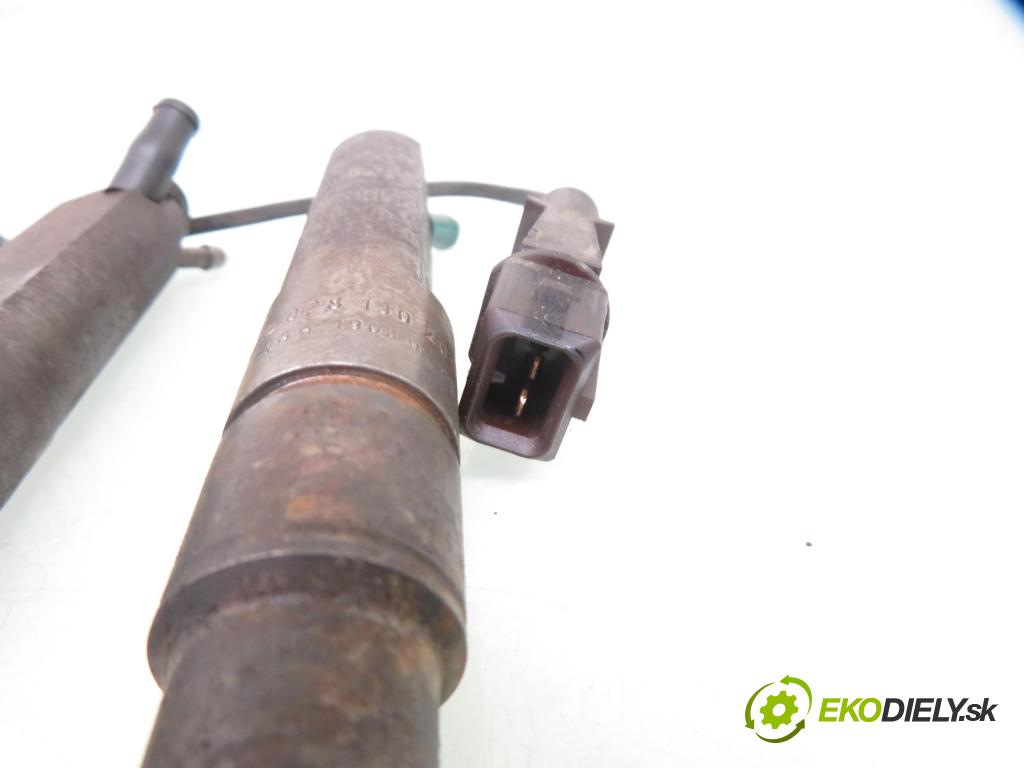 AUDI A4 (8D2, B5) SEDAN 1996 81,00 1.9 TDI 110 - AFN 1896,00 Vstrekovacie ventily 028130201S ; KBEL58P144 ; 028130201T (Vstrekovací ventil)