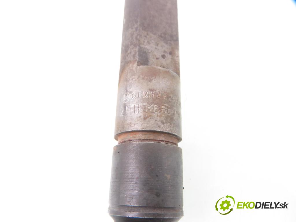 AUDI A4 (8D2, B5) SEDAN 1996 81,00 1.9 TDI 110 - AFN 1896,00 Vstrekovacie ventily 028130201S ; KBEL58P144 ; 028130201T (Vstrekovací ventil)