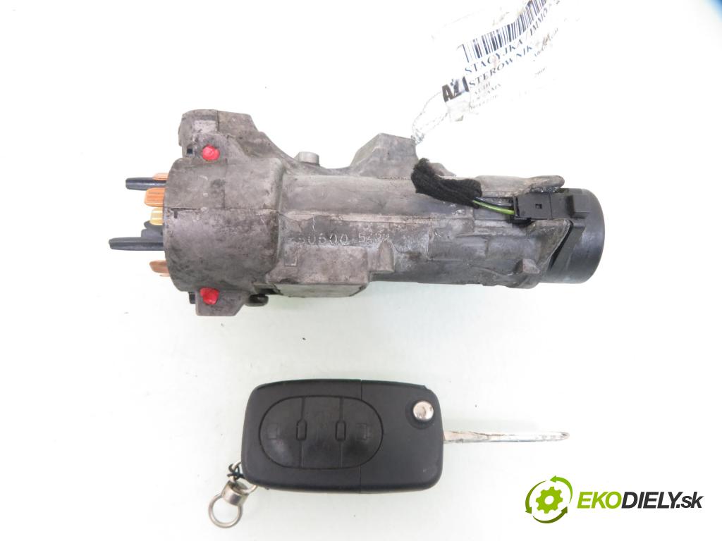 AUDI A6 Avant (4B5, C5) KOMBI 2000 142,00 2.8 - AMX 2771,00 spinačka 4B0905851C (Spínacia skrinka)